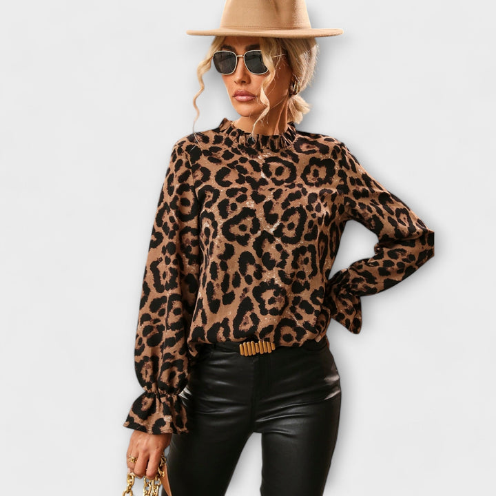 Leoblouse with Pleated Collar