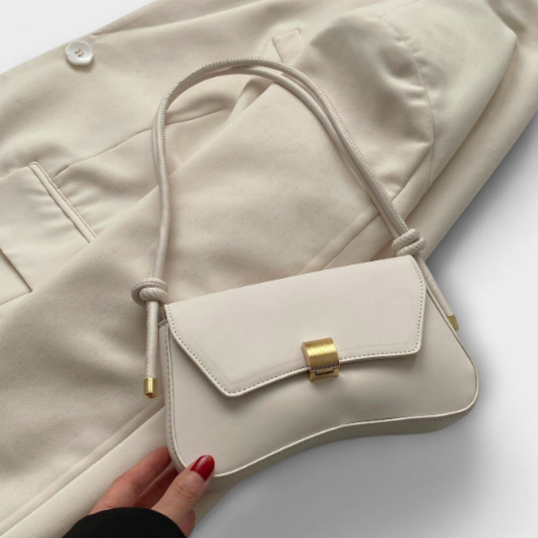 Ivy - Vintage Clutch Bag