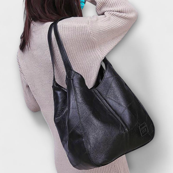 Flair. - Vintage Leather Bag