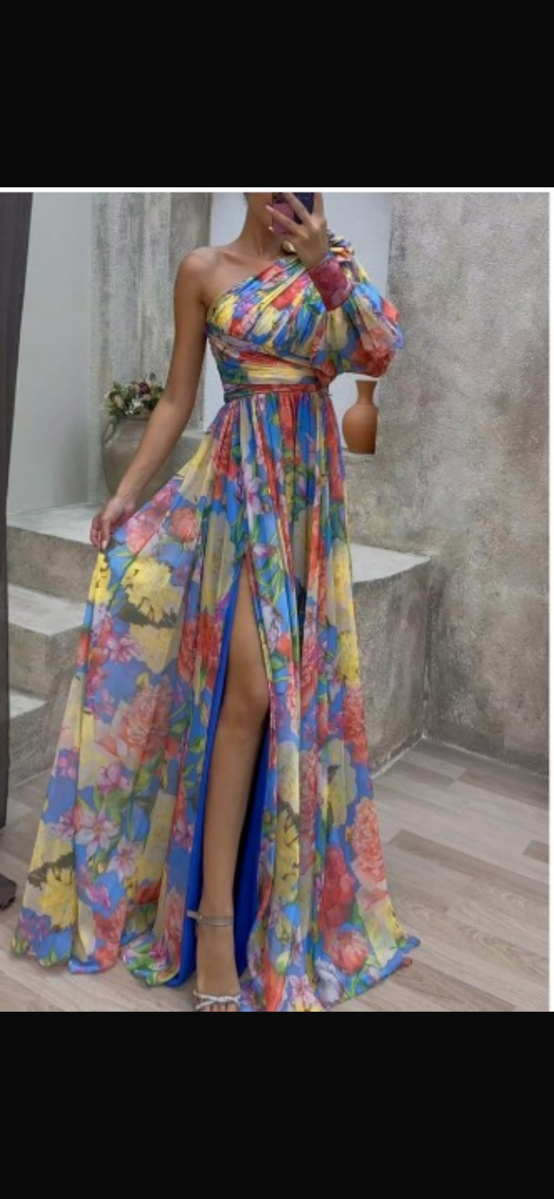 Mckenna | Stunning Flowing Gown
