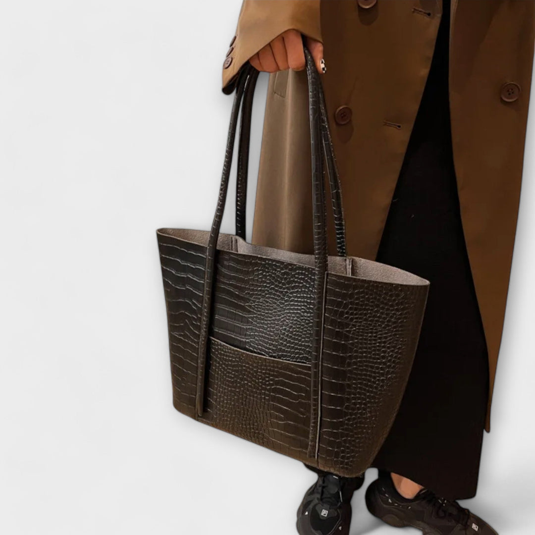 Flair. - Vintage Crossbody Bag
