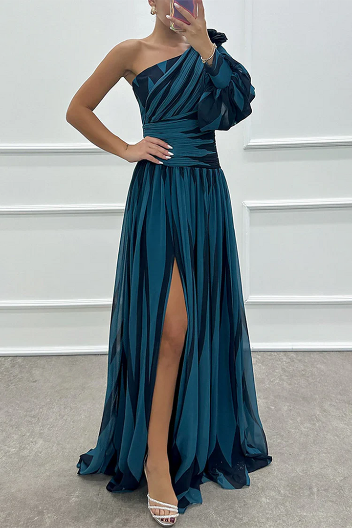 Shiloh - Elegant Striped One Shoulder Maxi Dress
